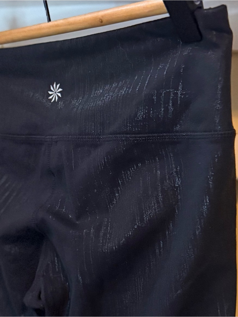 Athleta Black Size Small Legging approx 26” inseam EUC yoga gym running